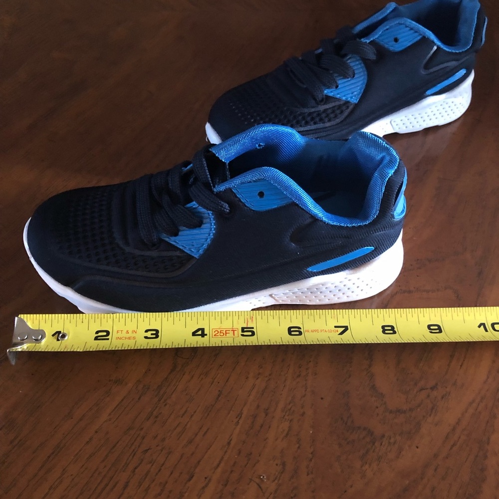 Jabasic Kids Mesh Breathable Sneakers, Navy size 1